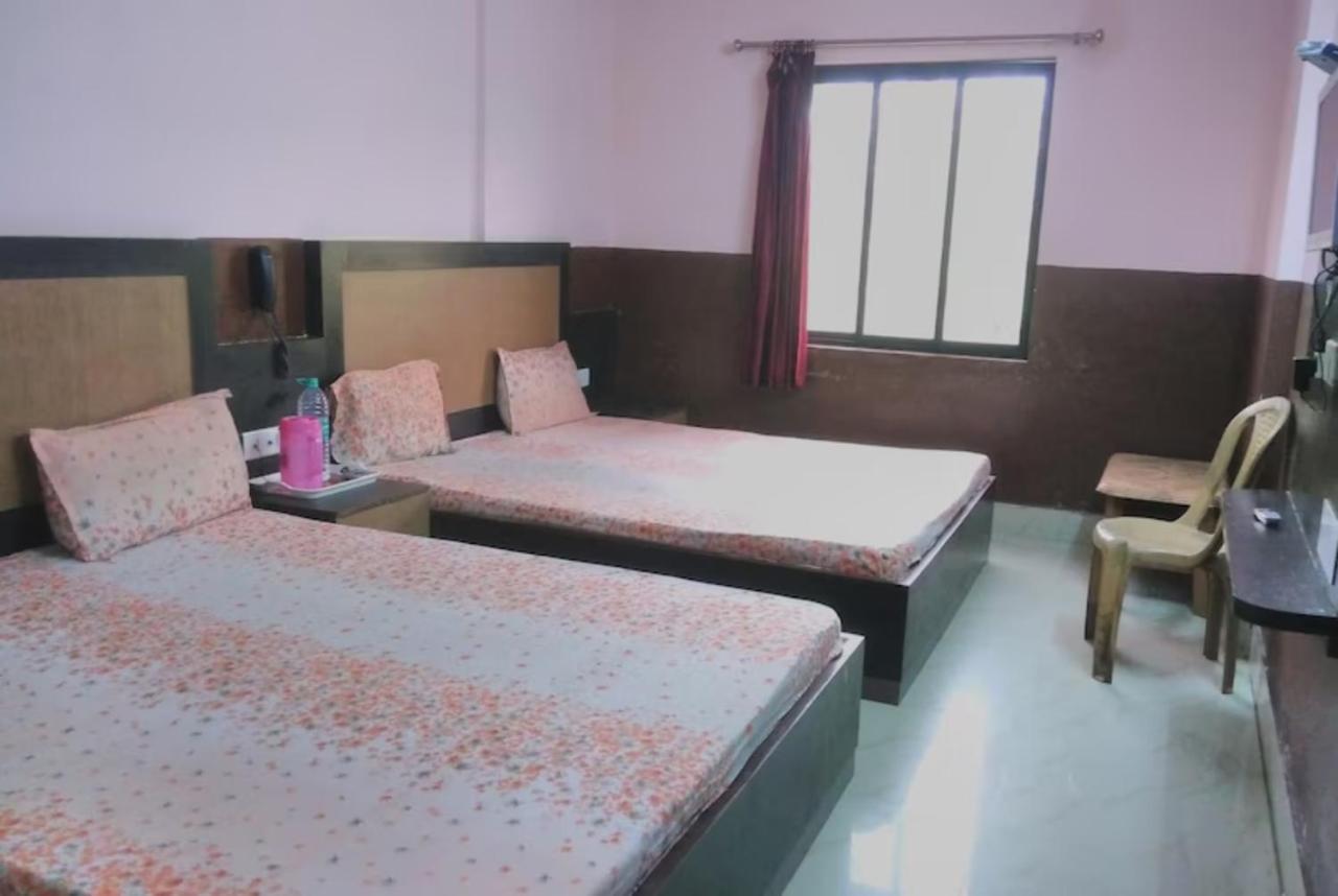 Hotel Goroomgo Samrat Palace - Best Choice Of Travellers 3*