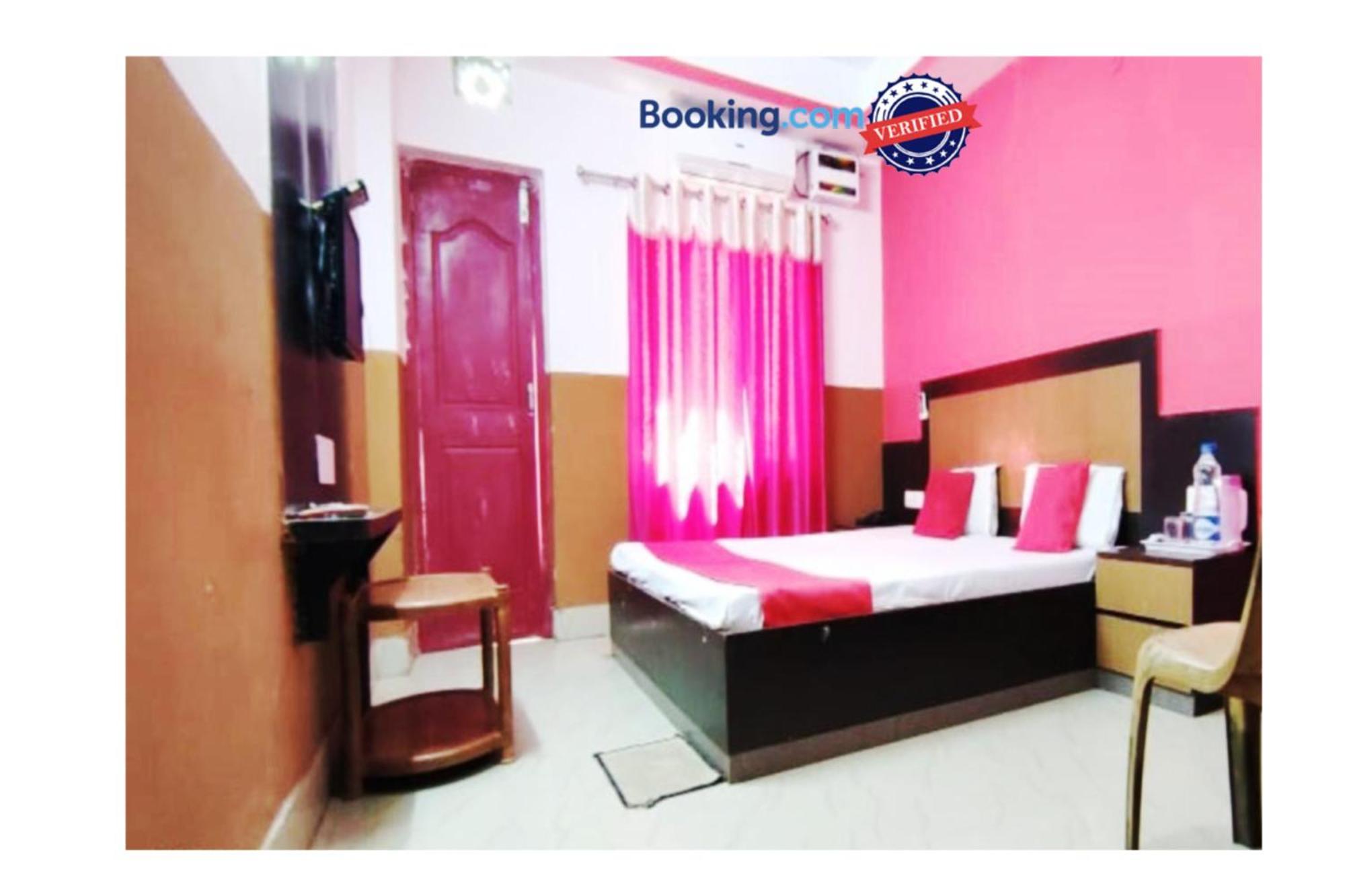 Goroomgo Samrat Palace - Best Choice Of Travellers Puri